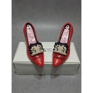 Betty Boop High Heel Salt Pepper Shakers Set Red Polka Dot Ceramic Collection